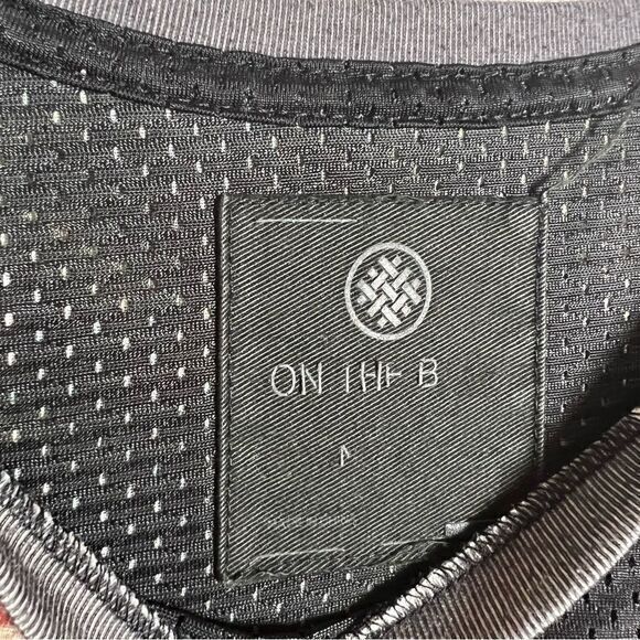 On The Byas Black Floral Mesh '00' Short Sleeves Top Men’s small - Picture 4 of 6